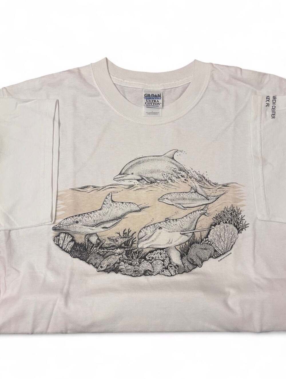 Vintage Gildan Ultra Cotton Dolphin Marine Research Center Grassy Key T-Shirt